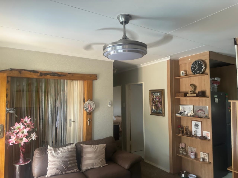 3 Bedroom Property for Sale in Safari Gardens North West